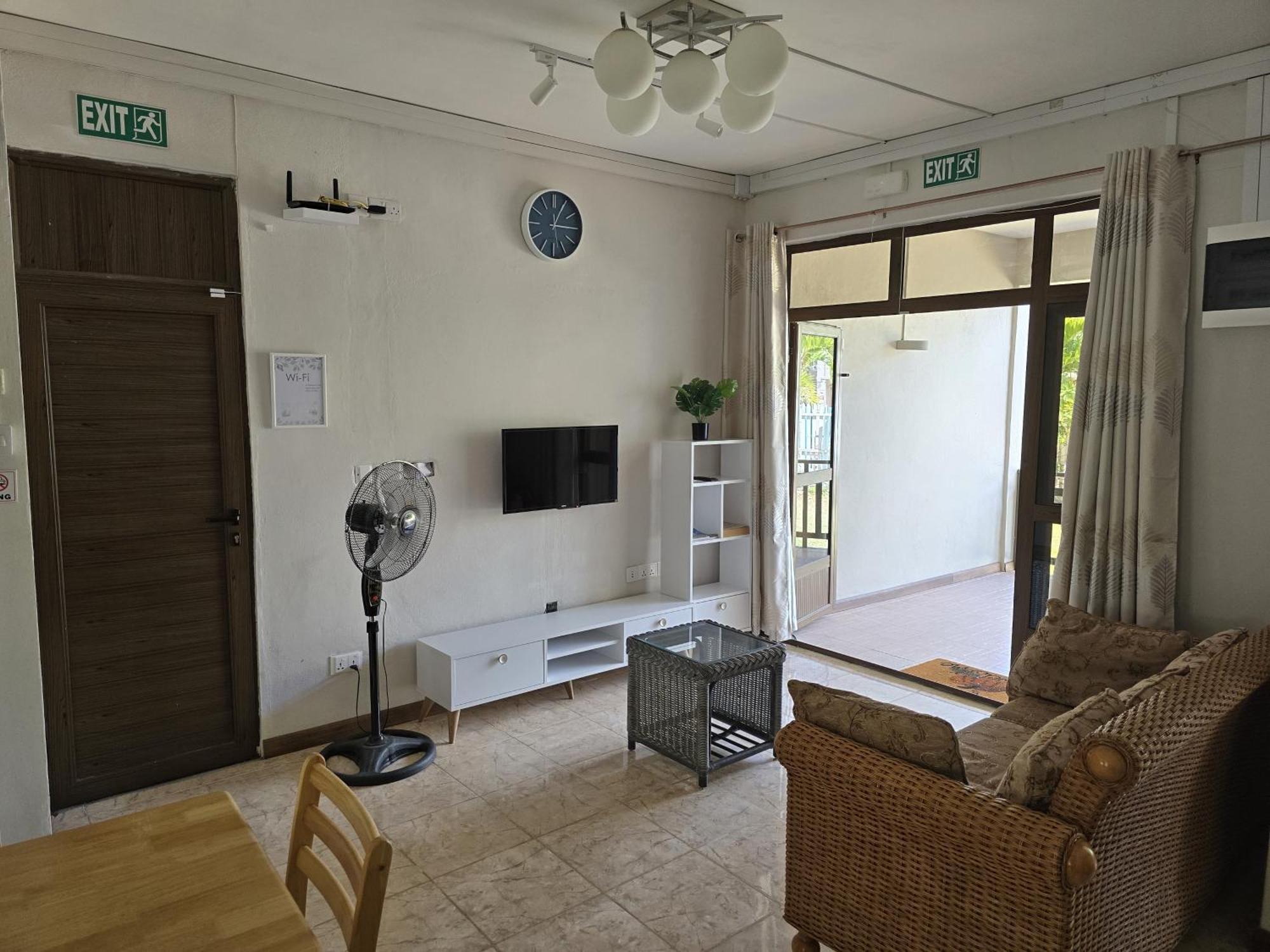 Le Diamant Vert Apartments @ Mont Choisy Екстер'єр фото