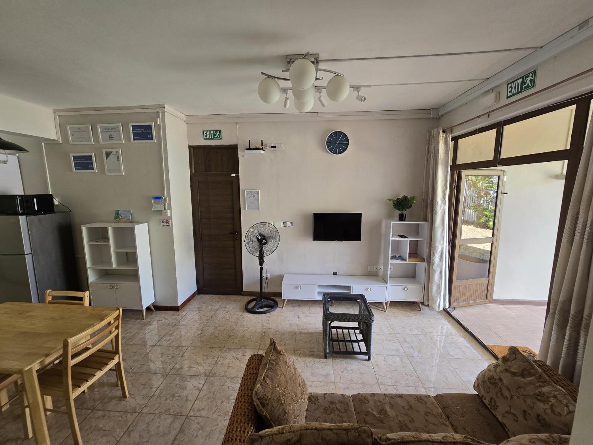 Le Diamant Vert Apartments @ Mont Choisy Екстер'єр фото